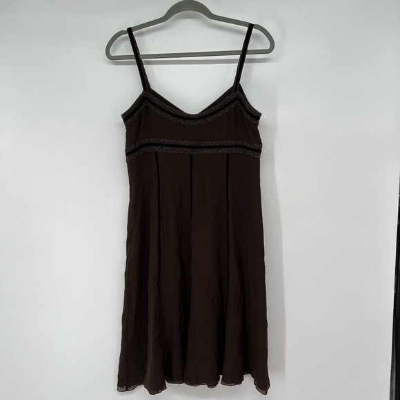 Feraud Pleated Mini Dress Womens Size 10 Brown Silk Strappy Sleeve Sweetheart - Picture 2 of 7